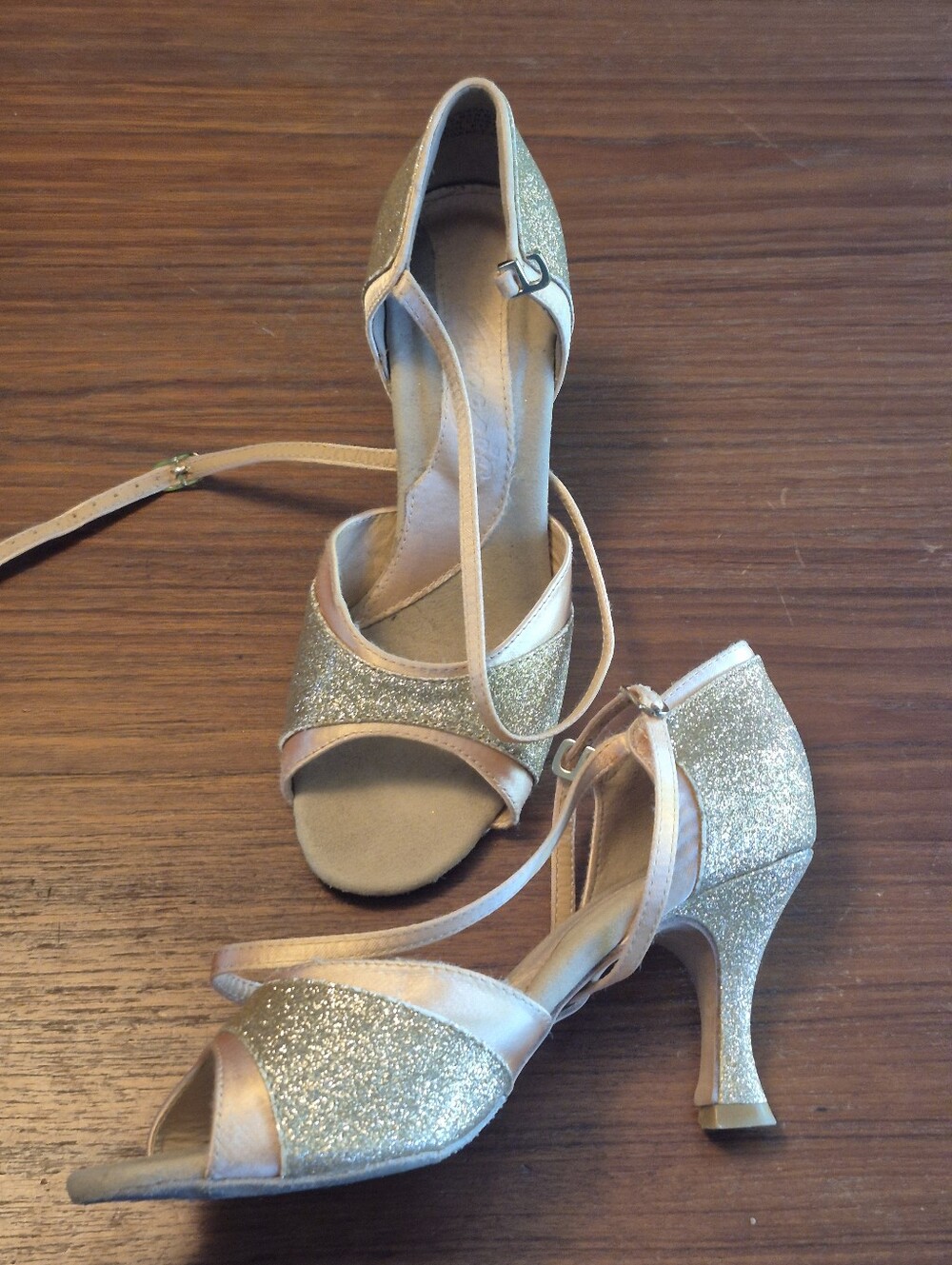 Gold Capezio Ballroom Dance Shoes 7m